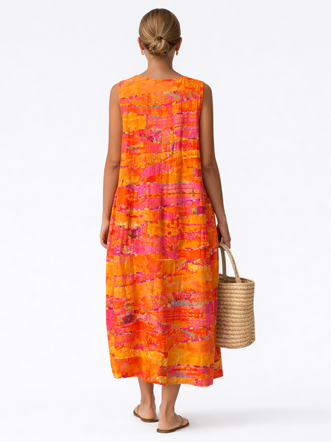 Vestido midi sin mangas estampado coral y fucsia, espalda con escote redondeado