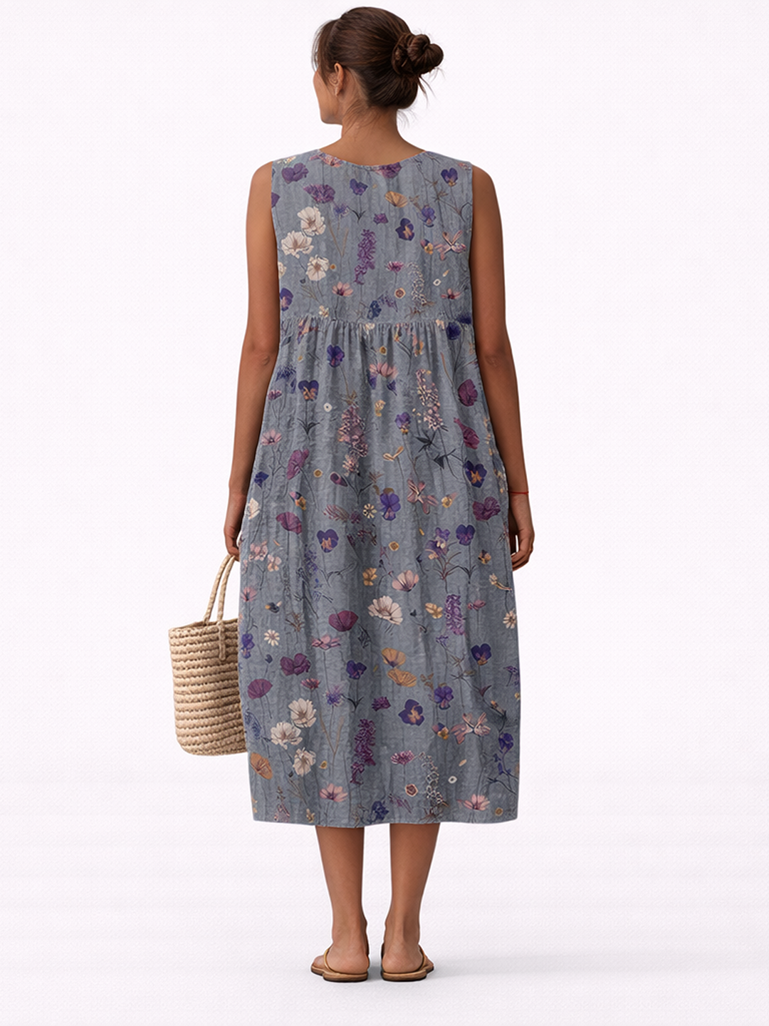 Vestido midi sin mangas azul gris con flores, espalda completa y dobladillo midi