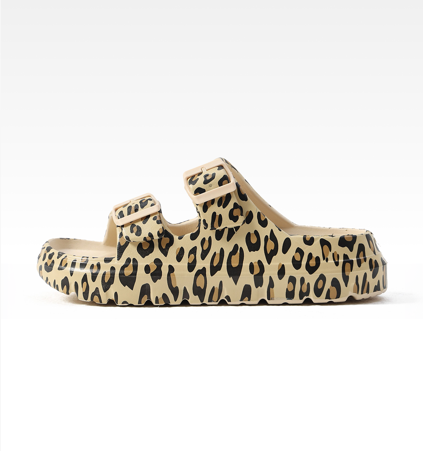 MIA SERRANO Ultra Cushion Leopardo